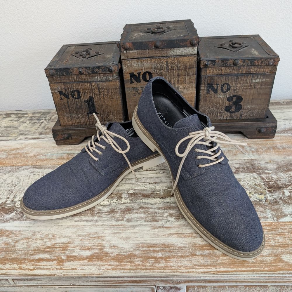 Public Opinion Gray Oxford Shoes with Sleek Minimalist Design